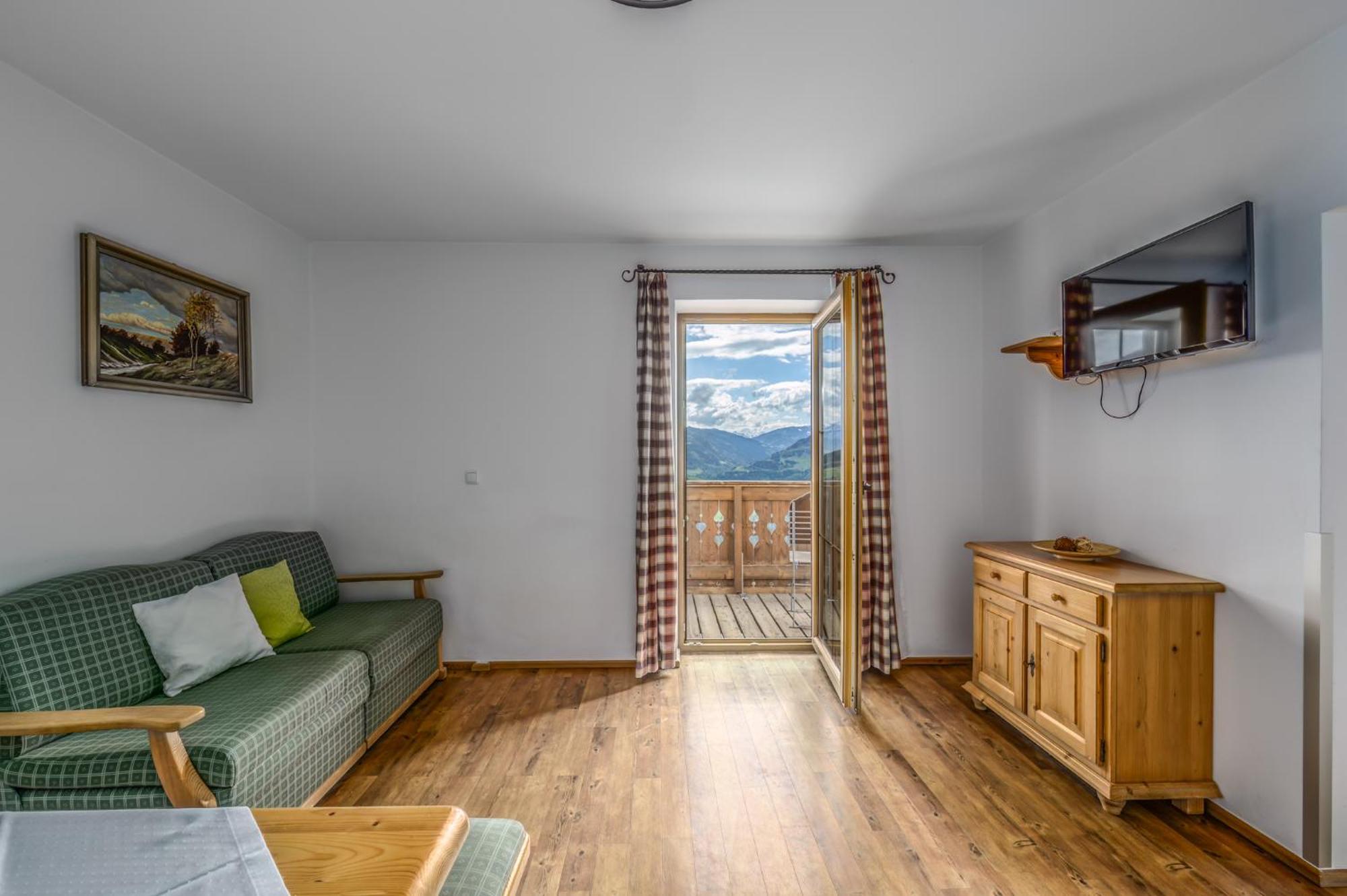 Das Eulersberg Apartments & Chalets 웨르펜웽 외부 사진