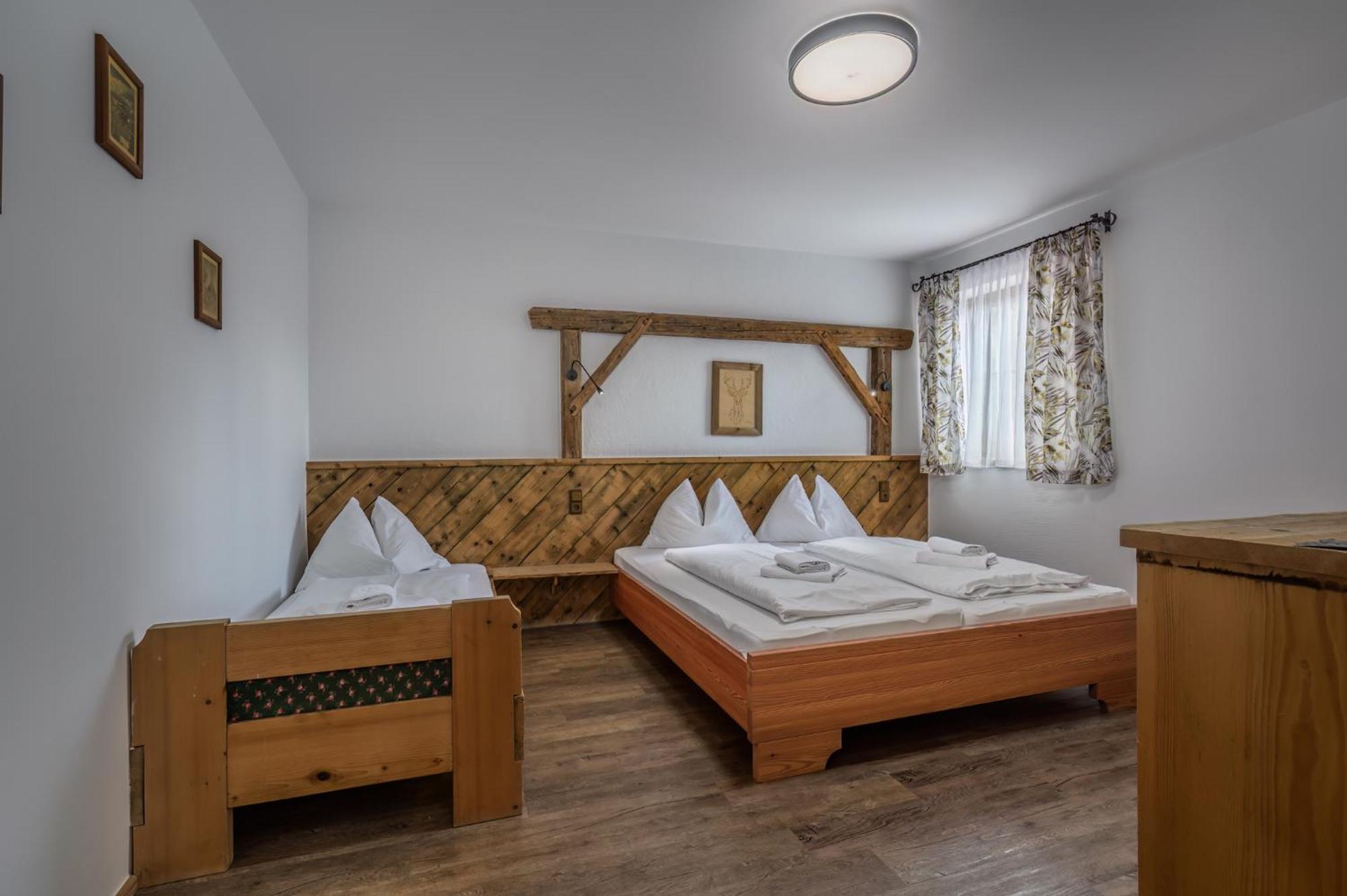 Das Eulersberg Apartments & Chalets 웨르펜웽 외부 사진