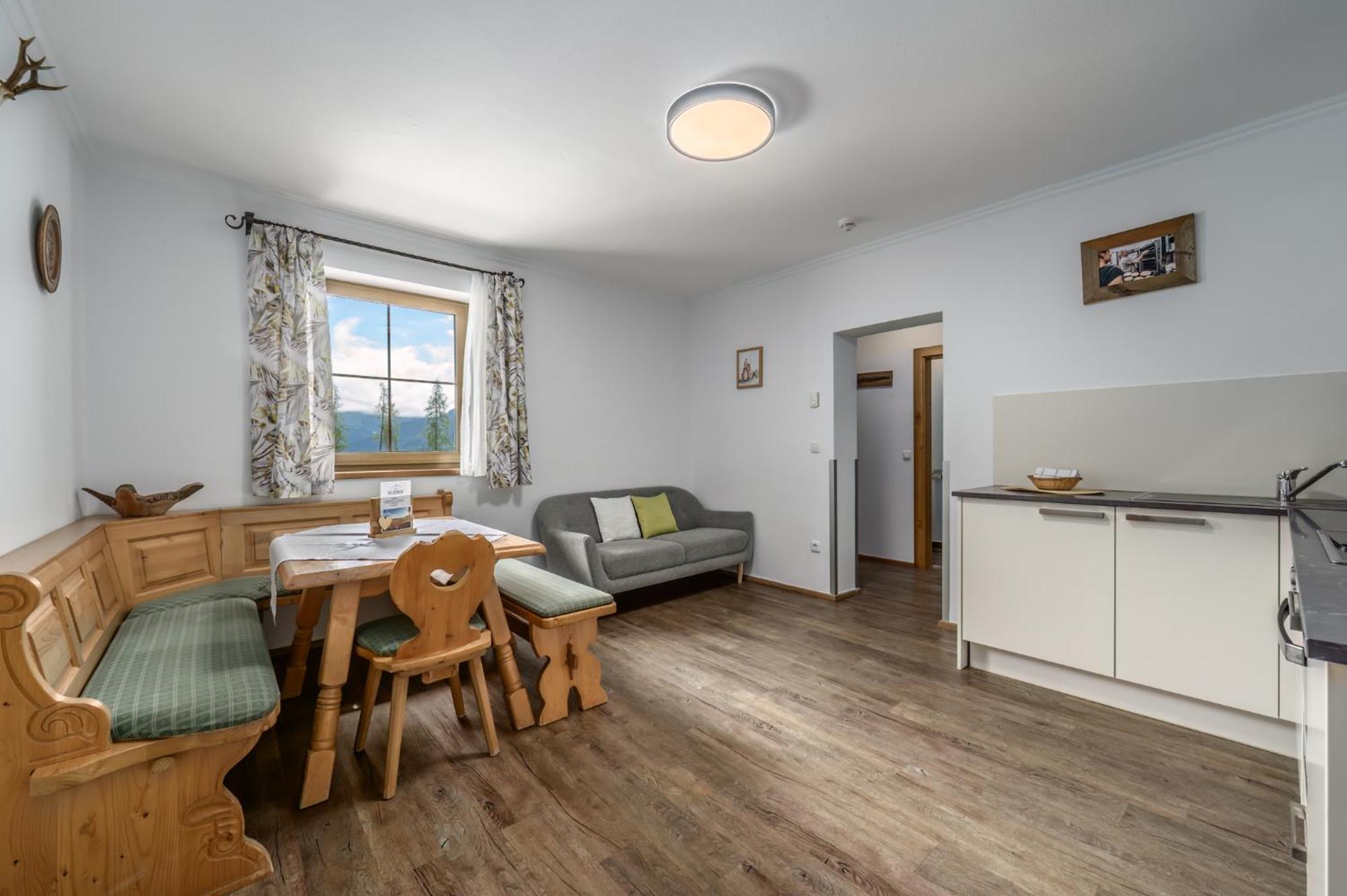Das Eulersberg Apartments & Chalets 웨르펜웽 외부 사진