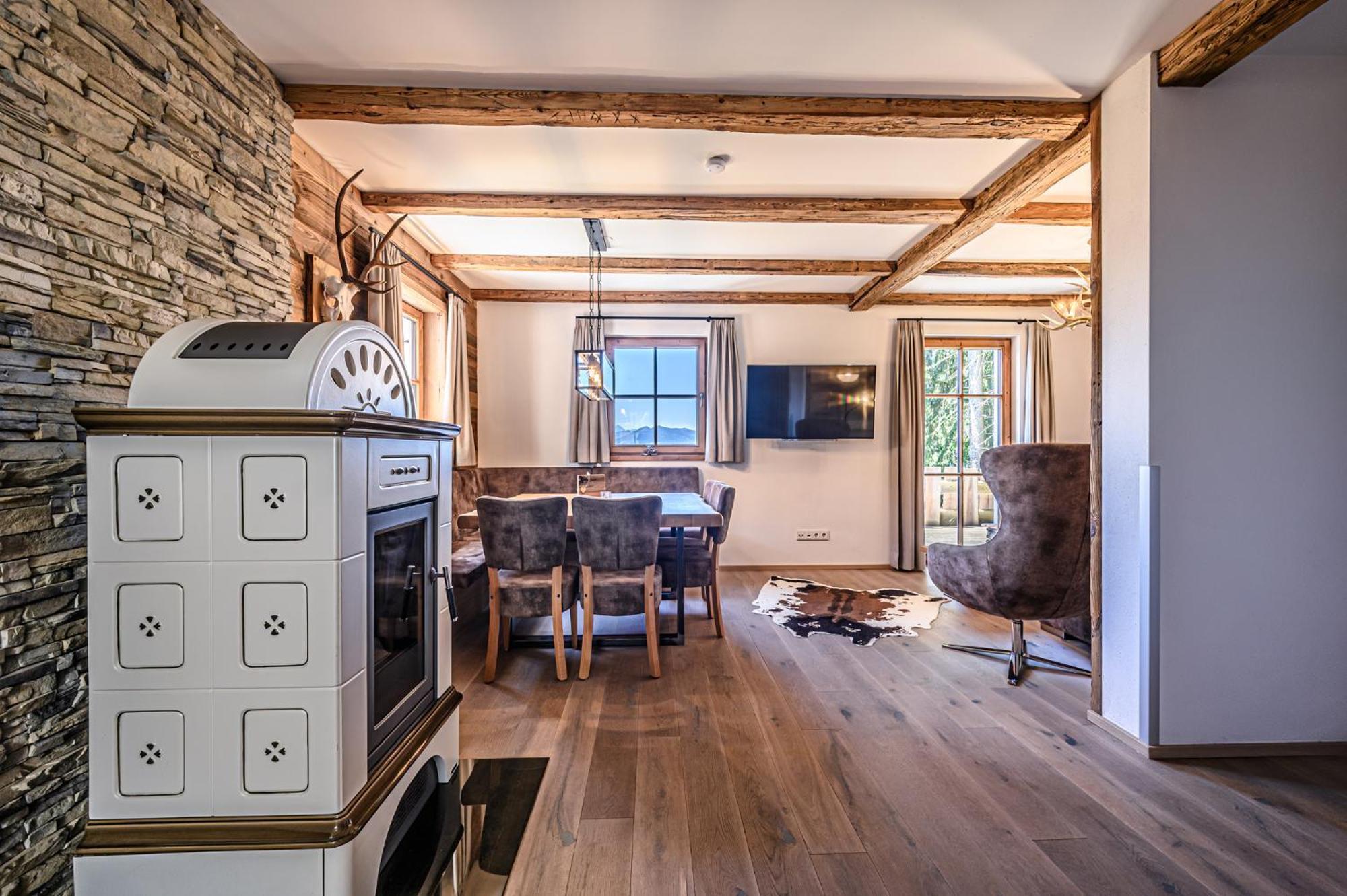Das Eulersberg Apartments & Chalets 웨르펜웽 객실 사진