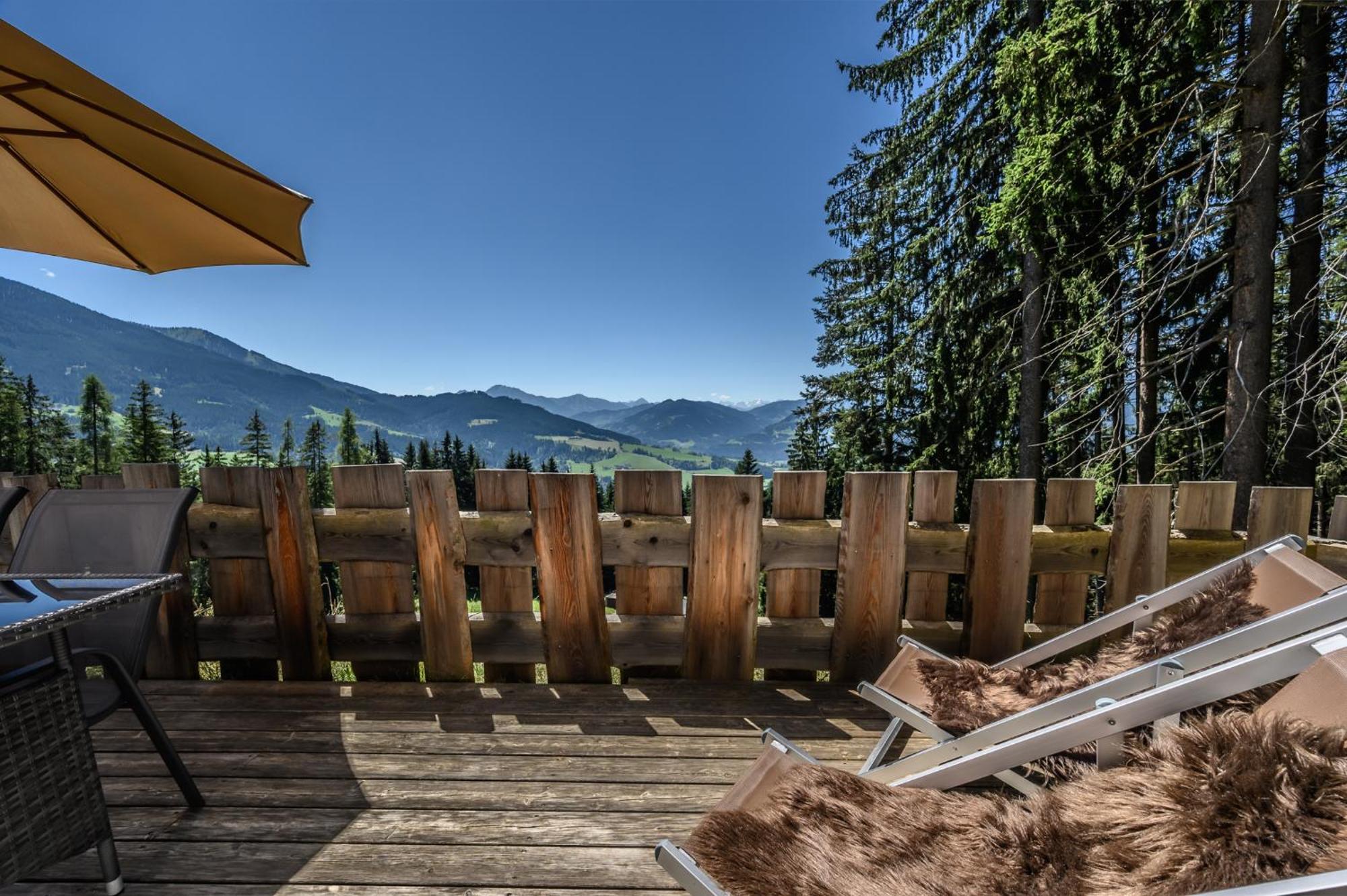 Das Eulersberg Apartments & Chalets 웨르펜웽 객실 사진