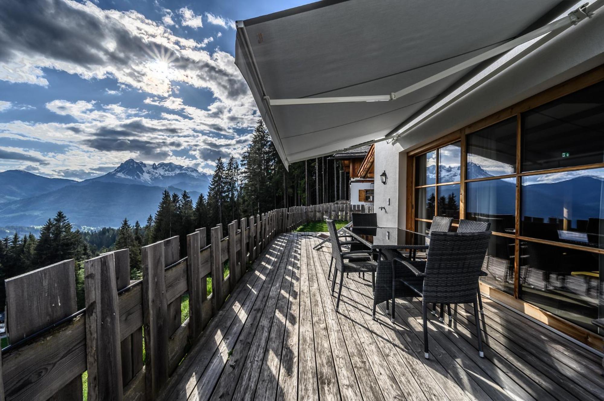 Das Eulersberg Apartments & Chalets 웨르펜웽 객실 사진