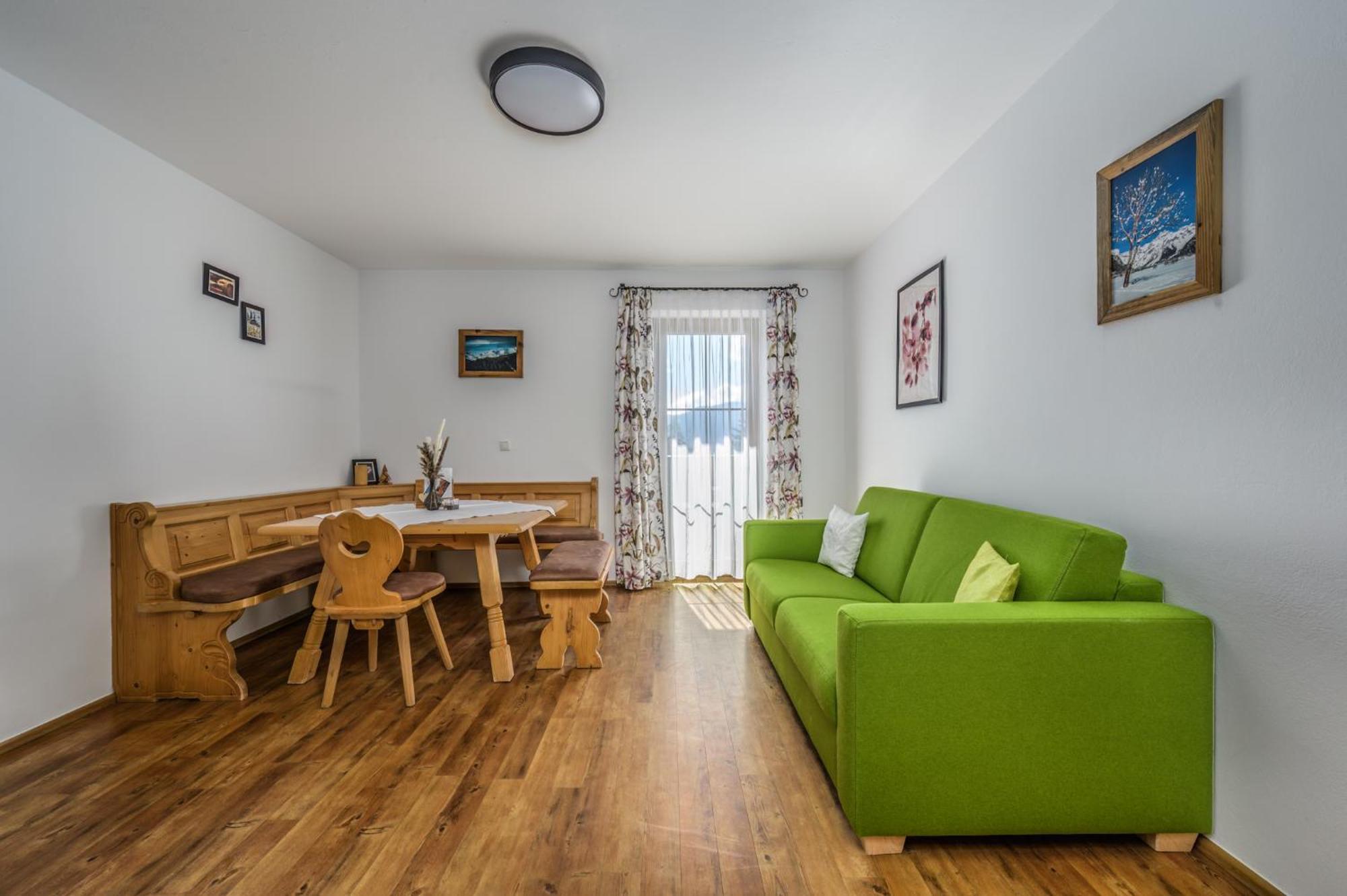 Das Eulersberg Apartments & Chalets 웨르펜웽 외부 사진