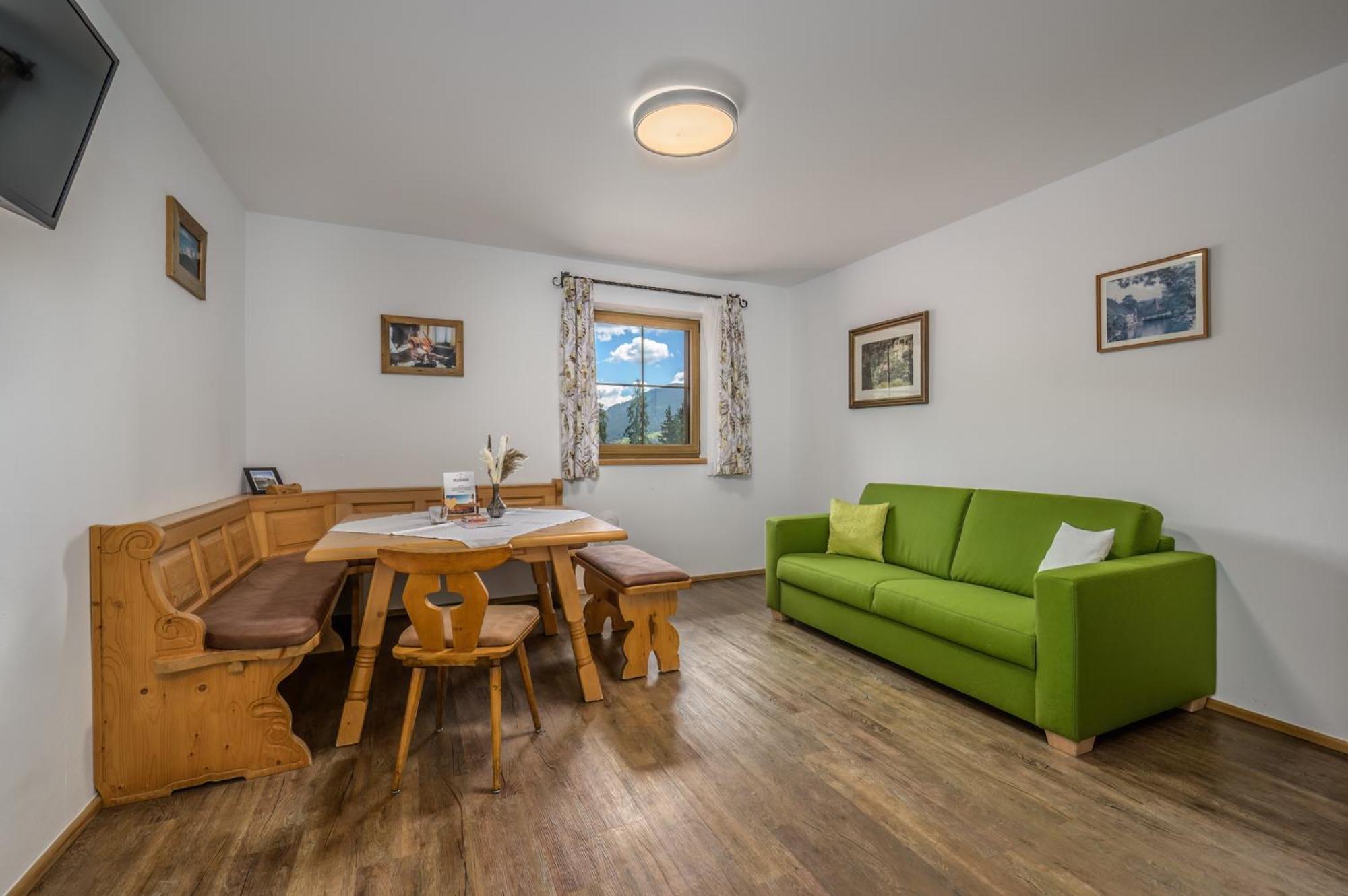 Das Eulersberg Apartments & Chalets 웨르펜웽 외부 사진