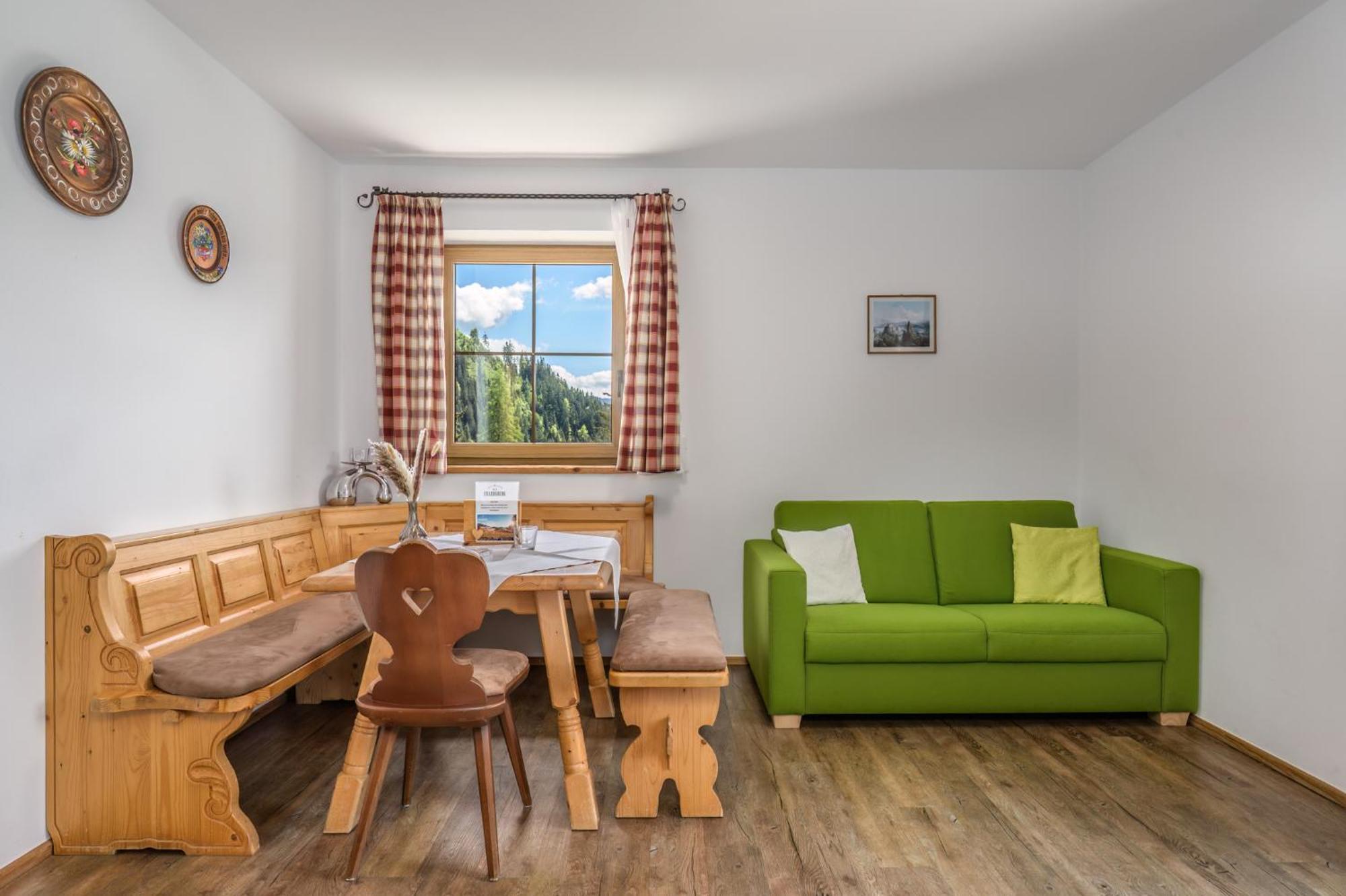 Das Eulersberg Apartments & Chalets 웨르펜웽 외부 사진